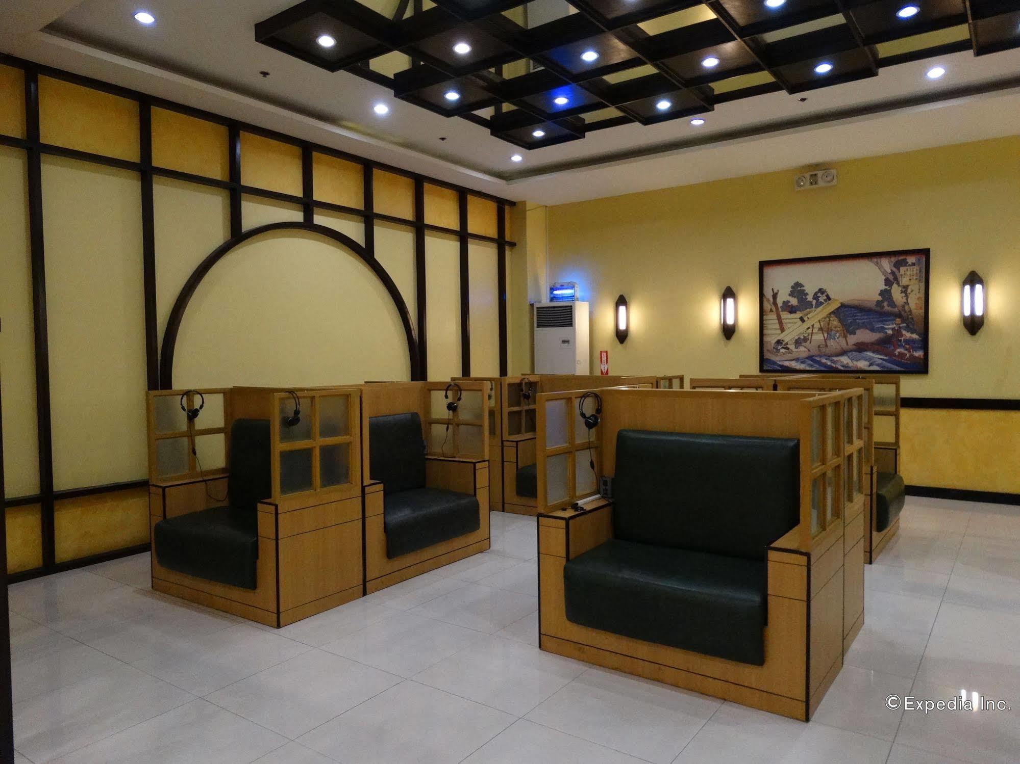 Hotel Sogo Buendia Pasay Kültér fotó